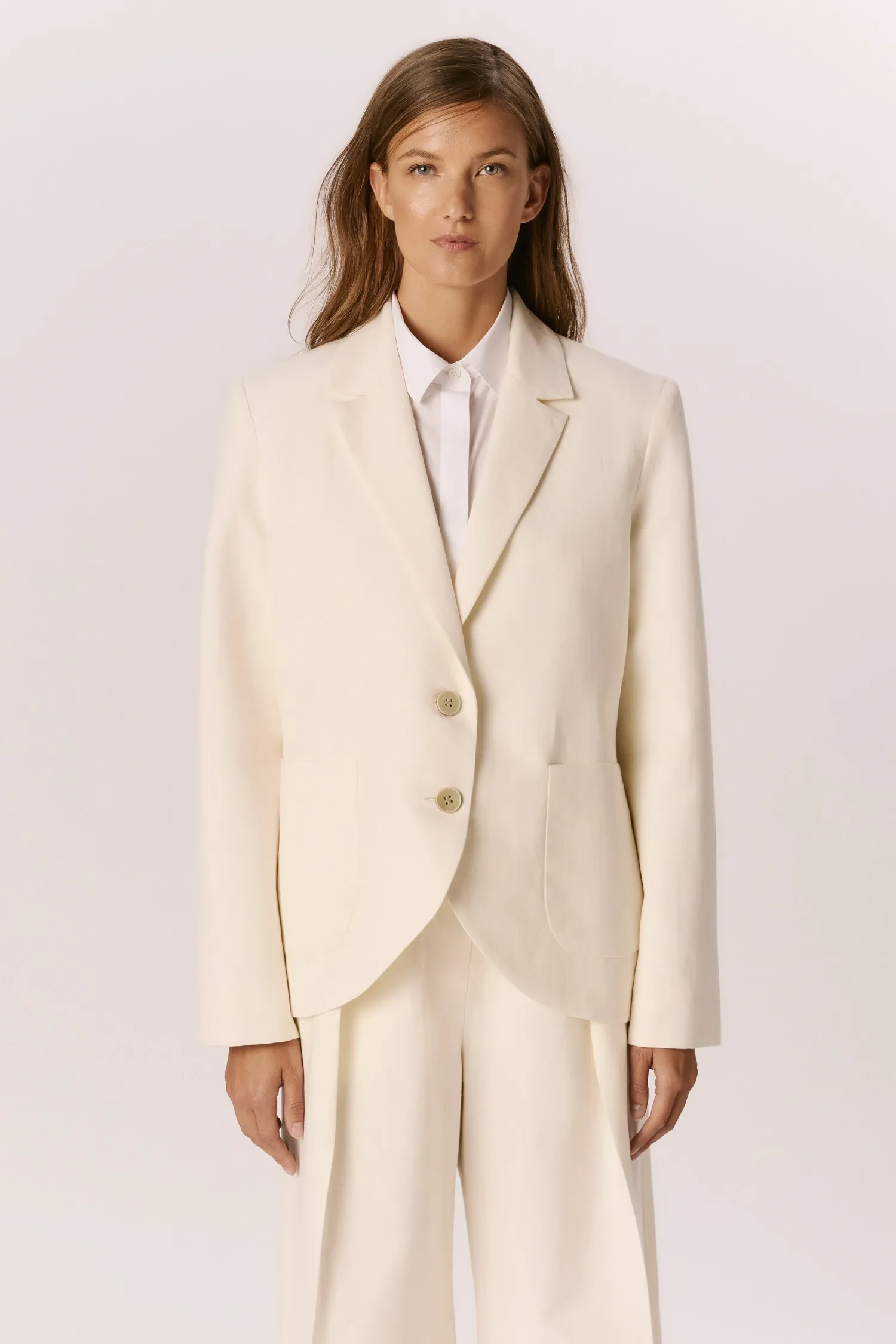 007569_BLAZER_ACINTURADO_CURTO_OFFWHITE_ANDREAMARQUES -1-